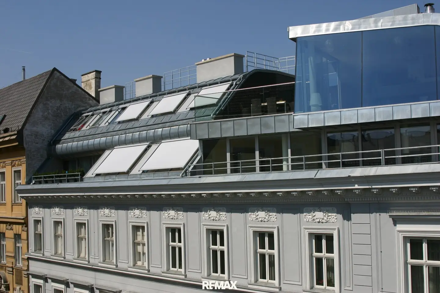 DEMO OBJECT! Luxury Vienna view penthouse apartment with winter garden, open fireplace, sauna and wine cellar