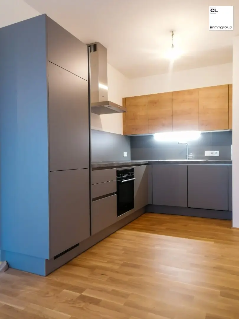 Beautiful 2-room rental apartment on the 1st floor with large balcony