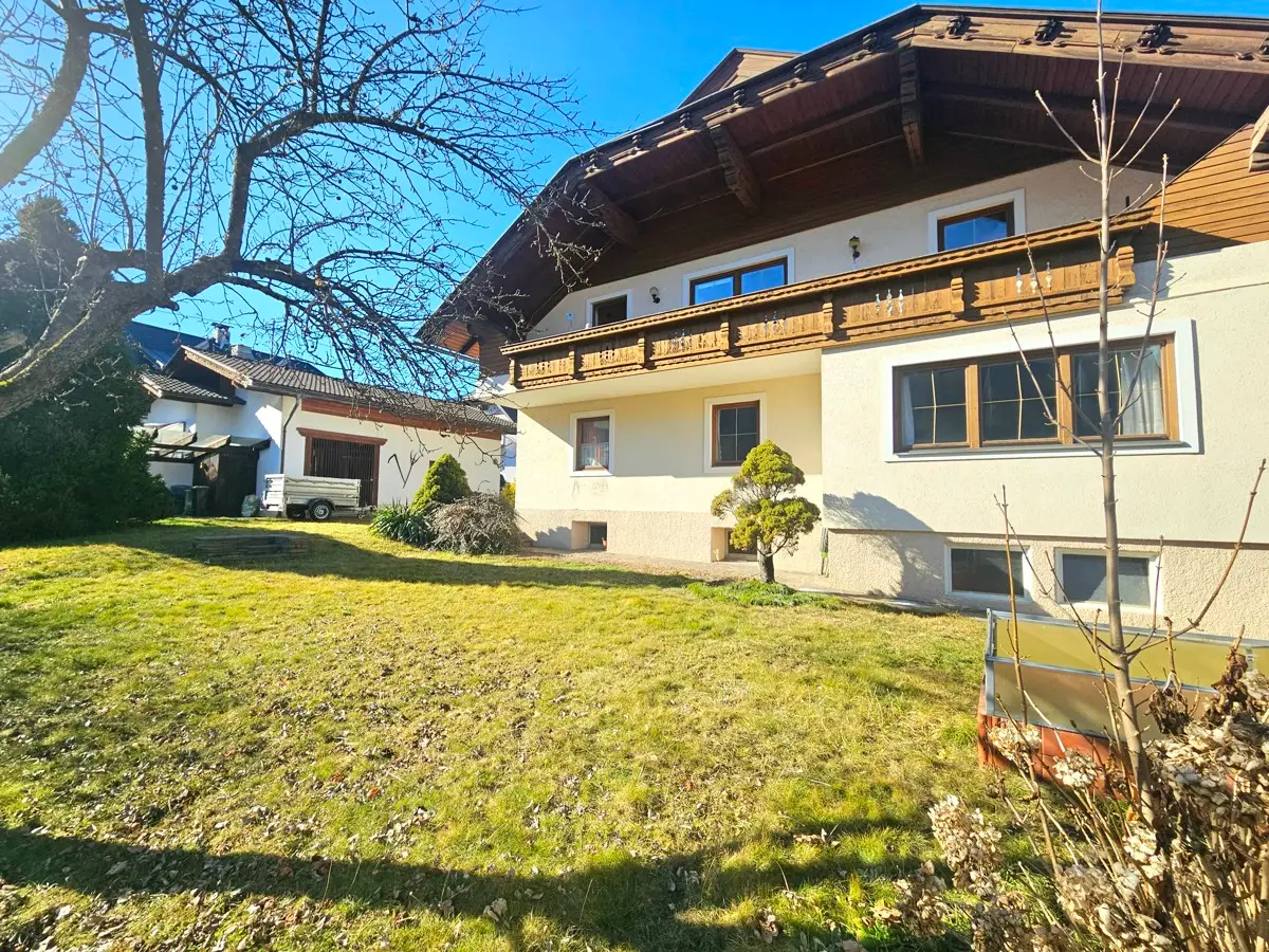 Spacious attic apartment with balcony and ample storage