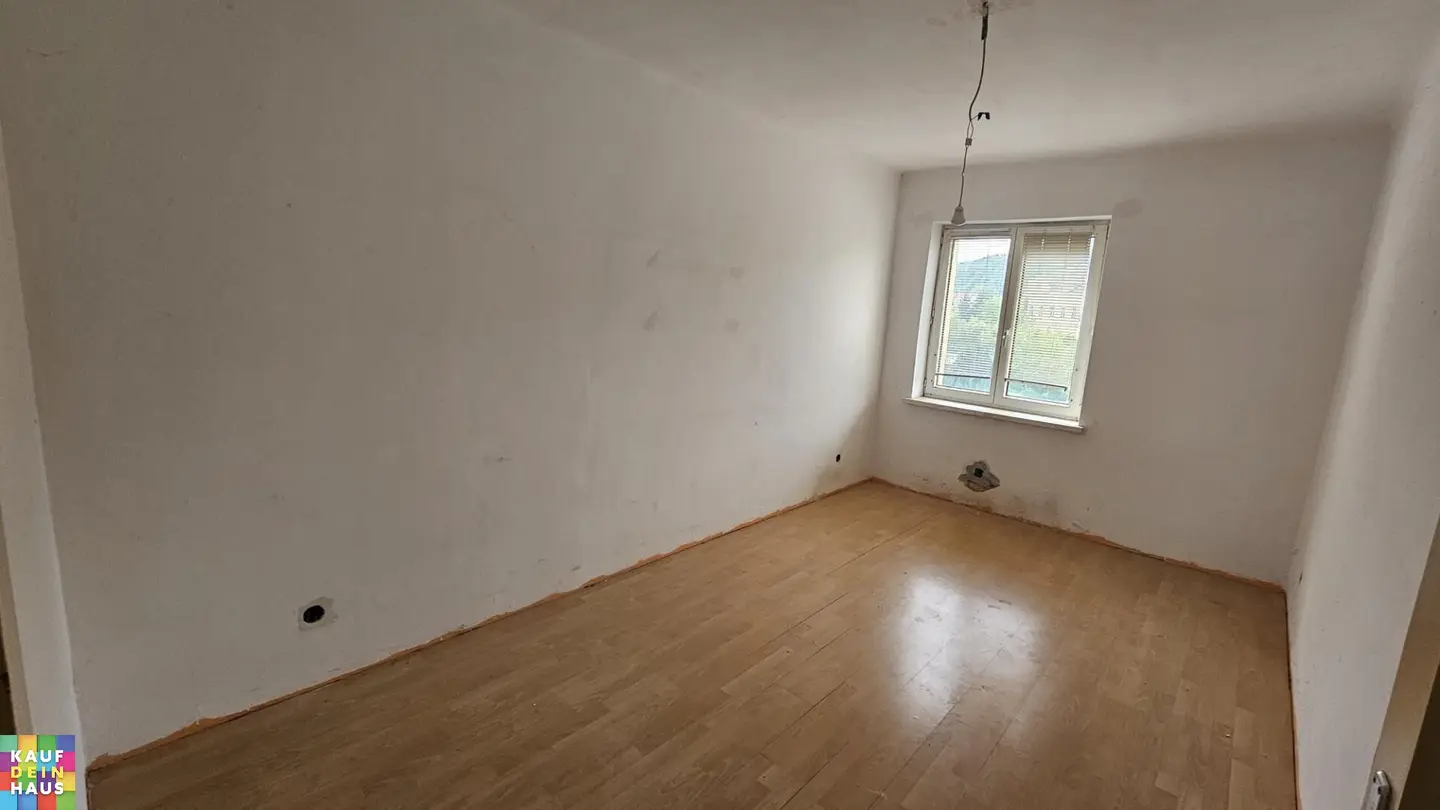 PROVISIONSFREIE 2 ZIMMERMIETWOHNUNG! GEFÖRDERT!