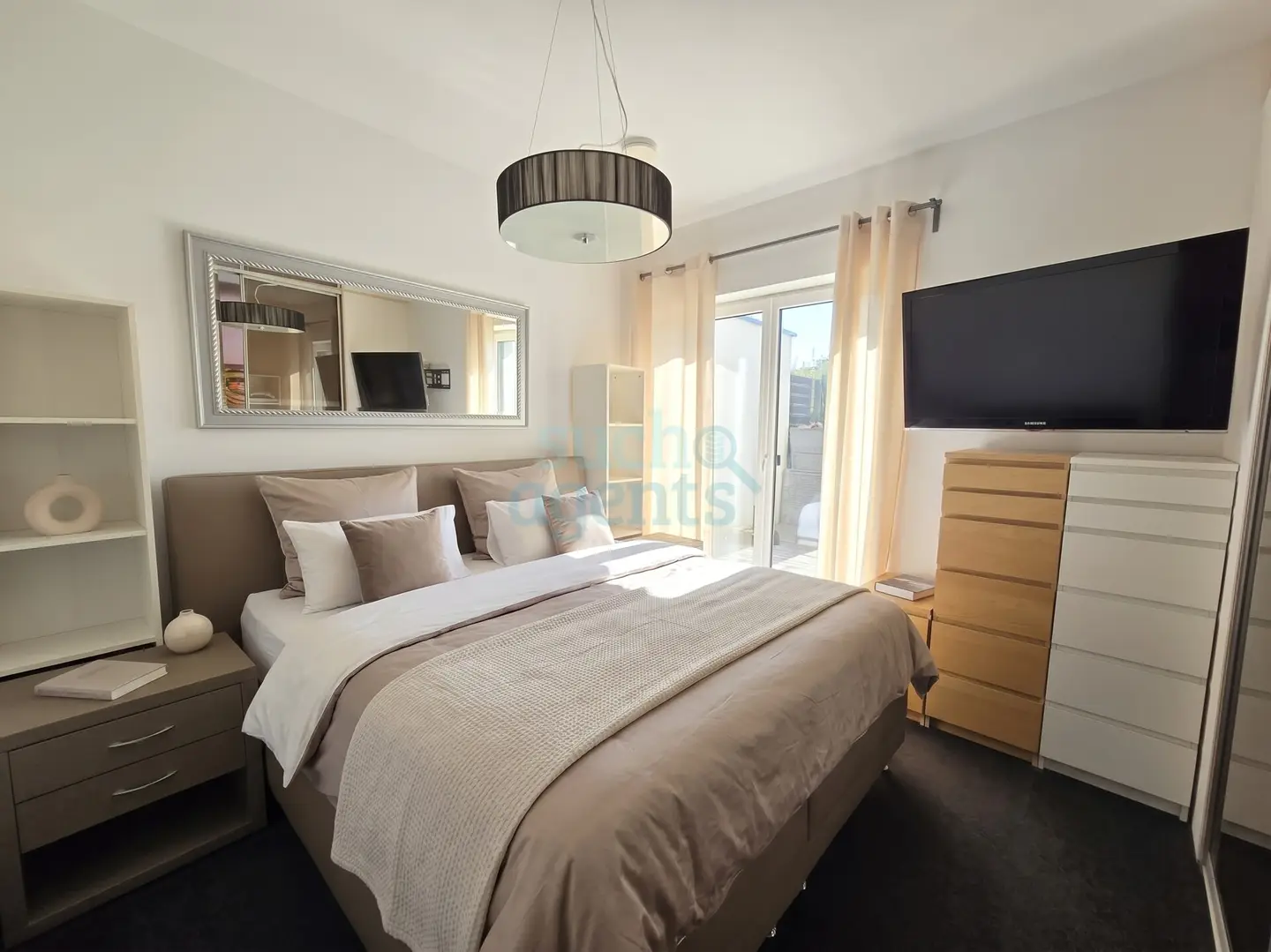 Apartment with garden panoramic view and smart home