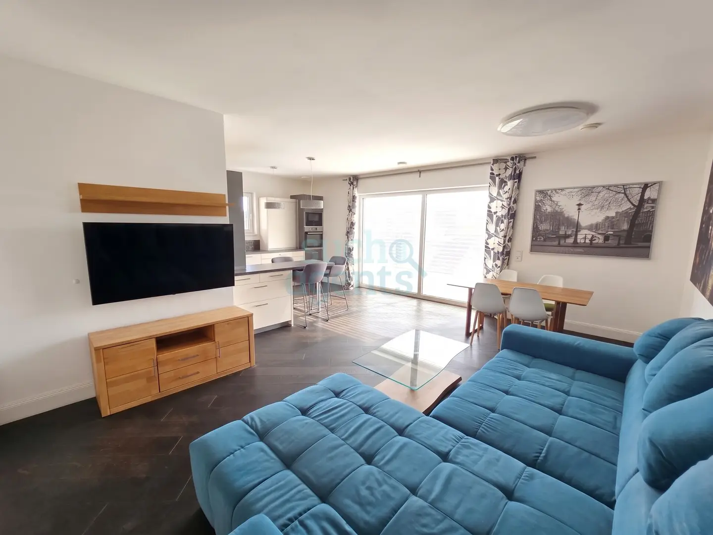 Apartment with garden panoramic view and smart home