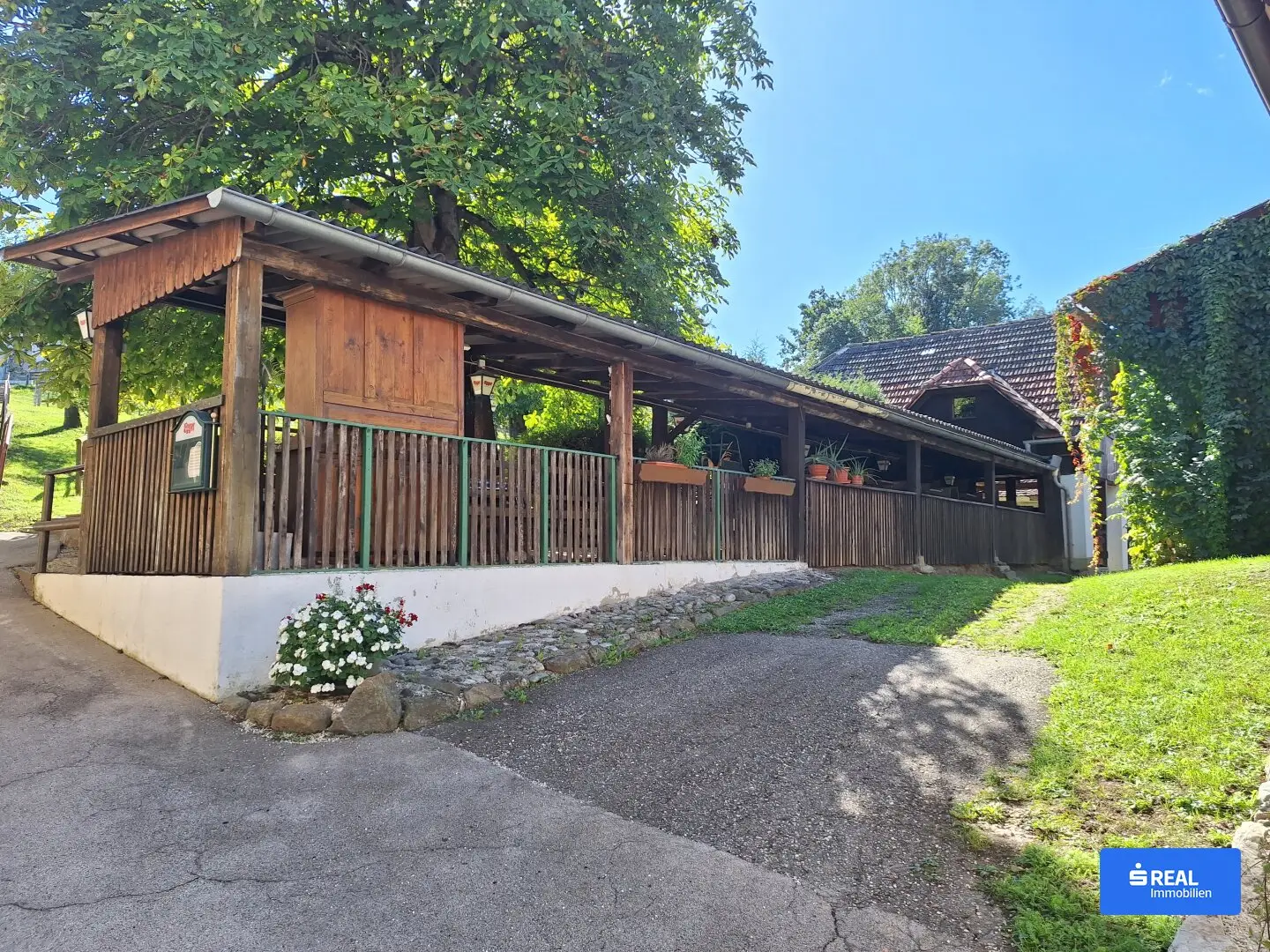 Ehemaliger Landgasthof/Pension mit historischem Gebäudeensemble und großem Entwicklungspotenzial im mittleren Lavanttal