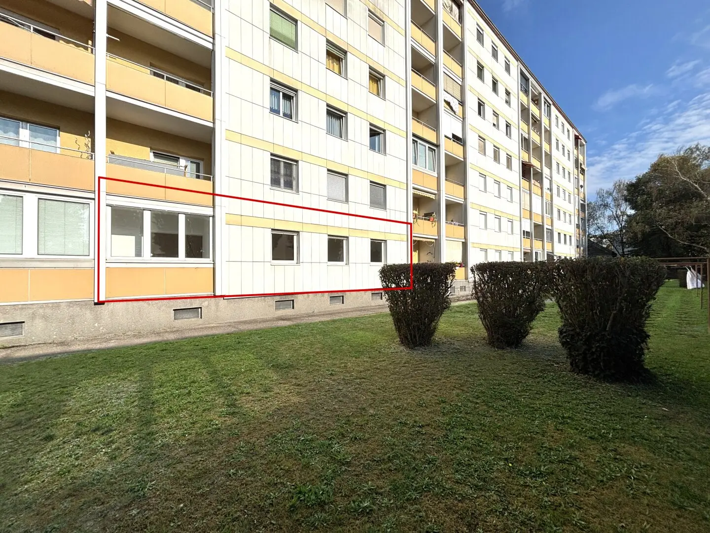 COMING SOON! Charmante Wohnung im neuen Glanz zu verkaufen Neu renovierte 3-Zimmer Wohnung mit verglaster Loggia Kleinmünchen / Linz