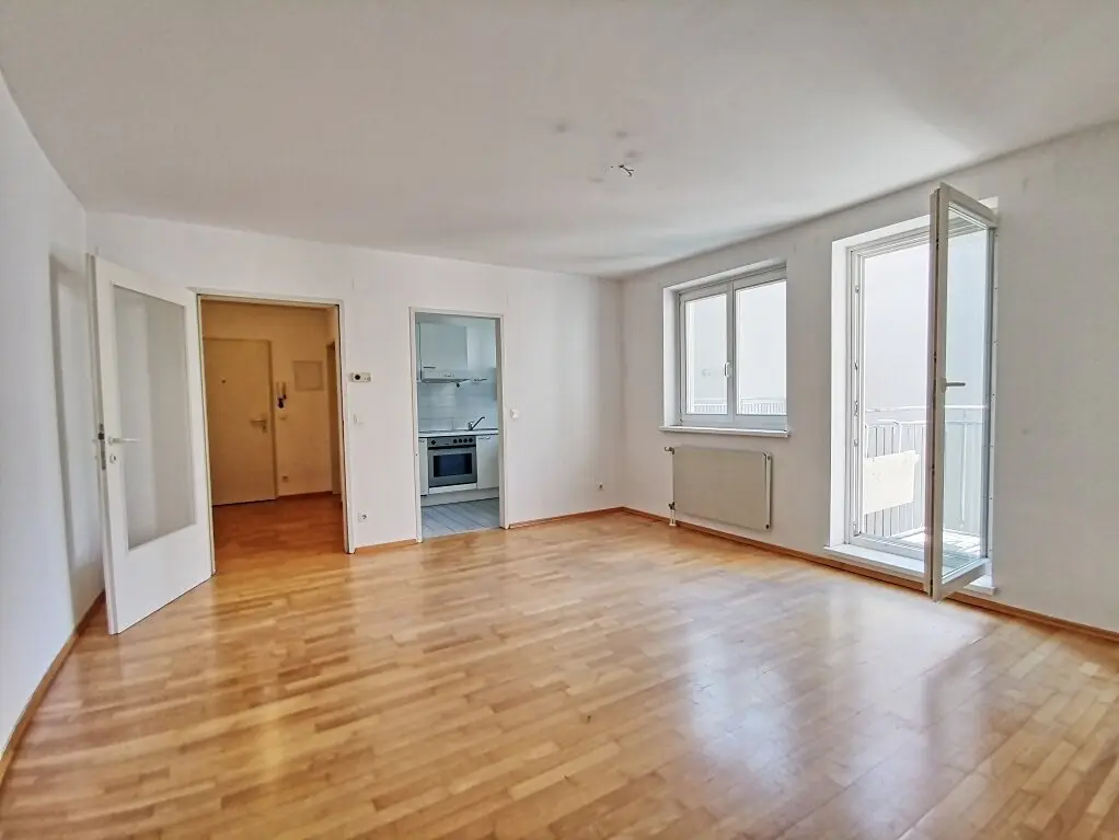 Helle 3-Zimmer-Wohnung mit Balkon und Garage in Döbling