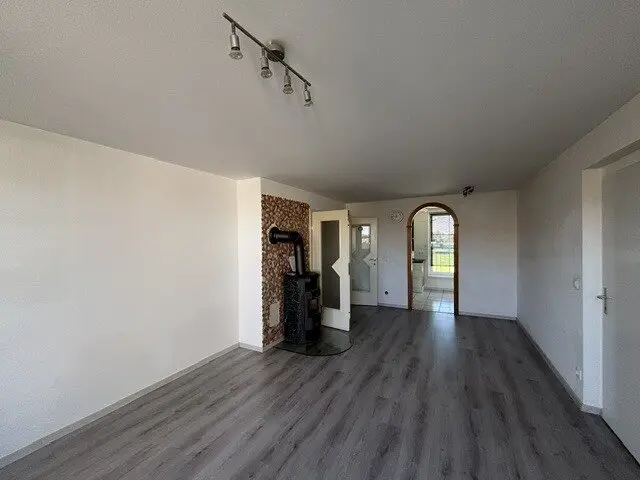 Neu Mitterndorf - Großzügige Eigentumswohnung mit Loggia und Grünblick