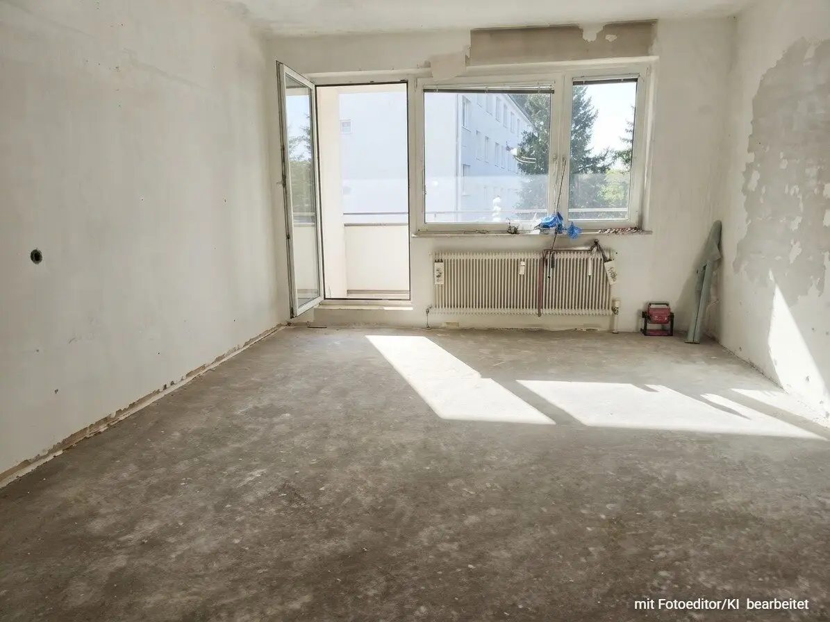 ONLY FOR A SHORT TIME ON THE MARKET | make something of it | COMMISSION-FREE 3-room in need of renovation with large loggia