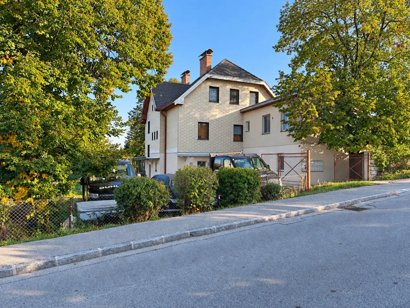 Voll vermietetes Mehrfamilienhaus in Wöllersdorf – ca. 6,40 % Rendite