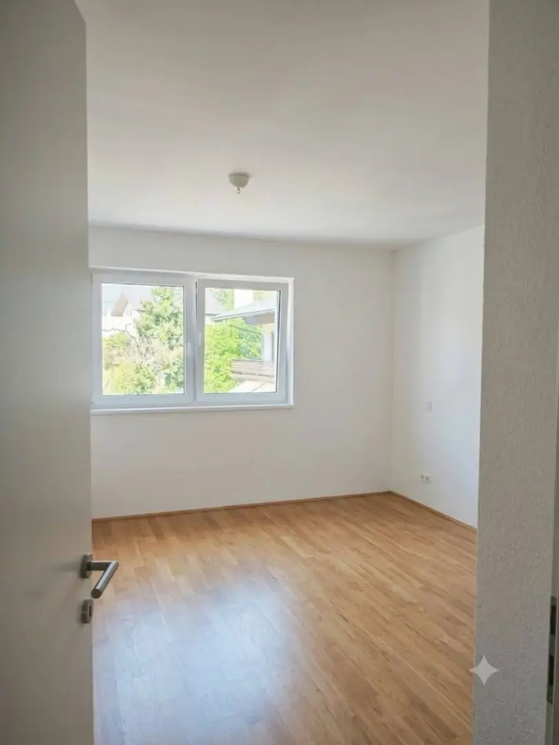 Neuwertige 4 Zi. Wohnung im Zentrum Mondsee mit Tiefgarage und Lift (derzeit 2 Wohnungen nebeneinander die zusammengelegt werden können)