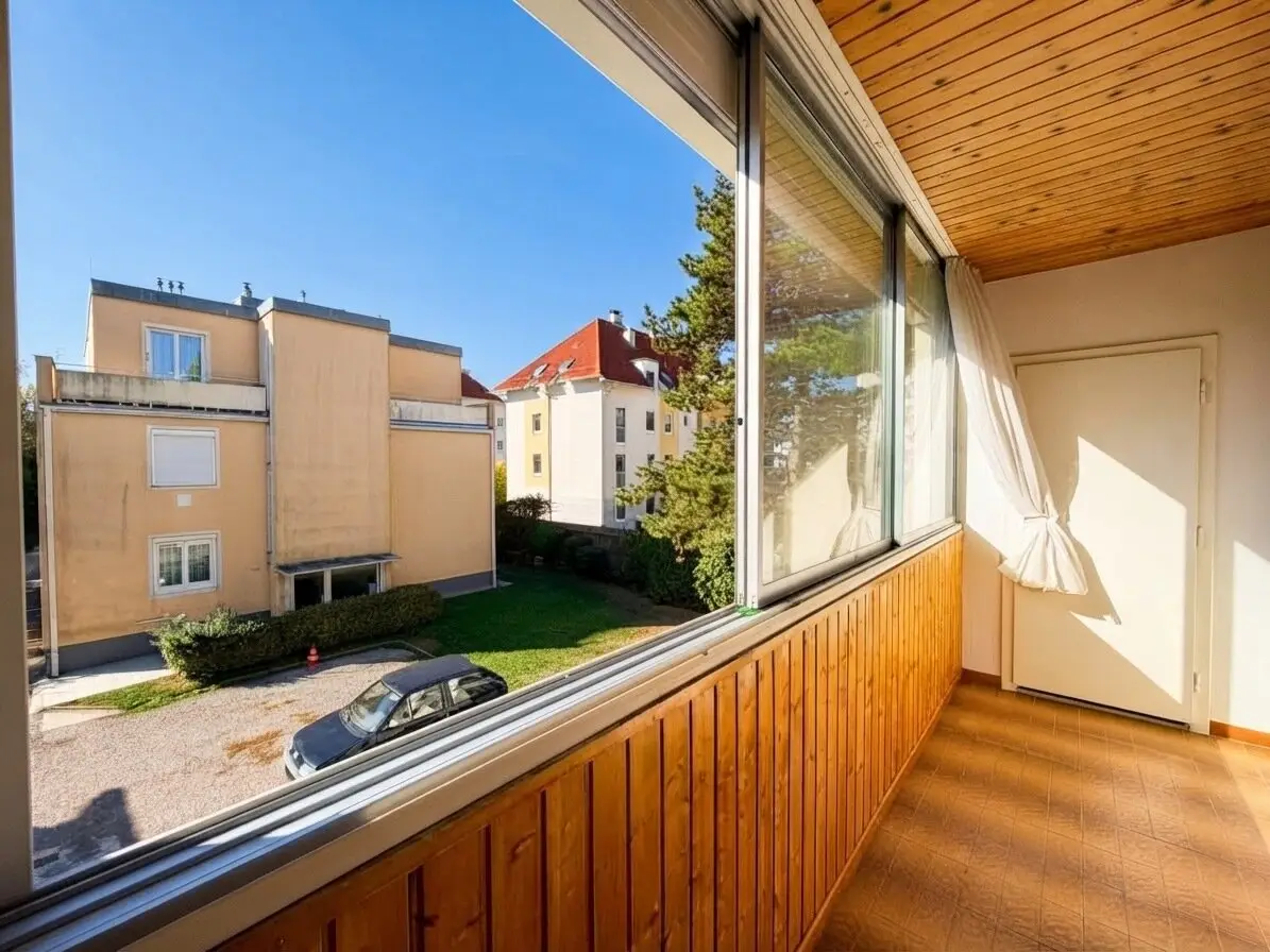 WOHNEN MIT LOGGIA IN BADEN | ca. 60,08 m² NFL | 2 Zimmer | Lift | ca. 11 m² Keller