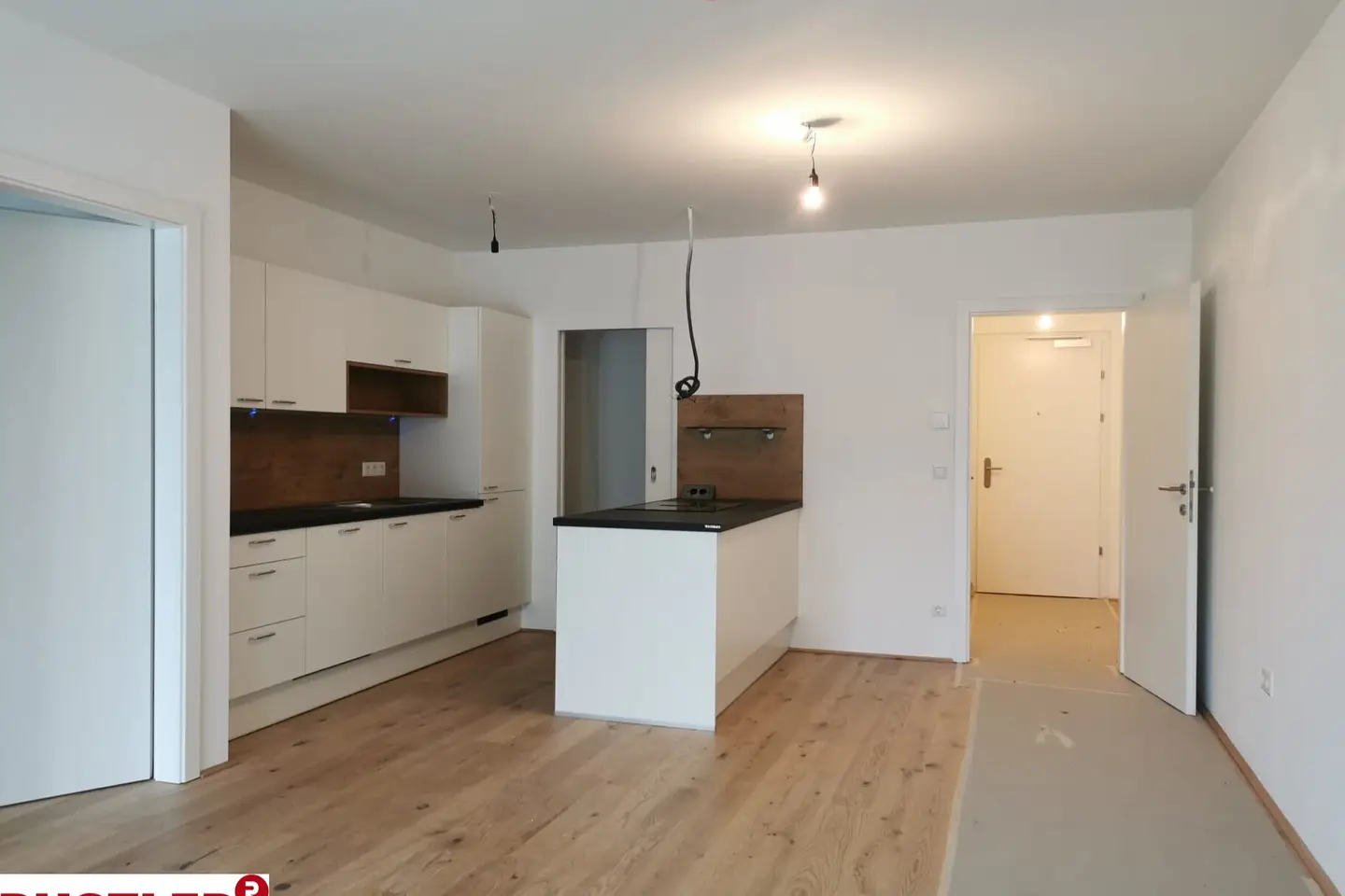 Hofseitige Wohnung mit großem Balkon und eigenem Hochbeet