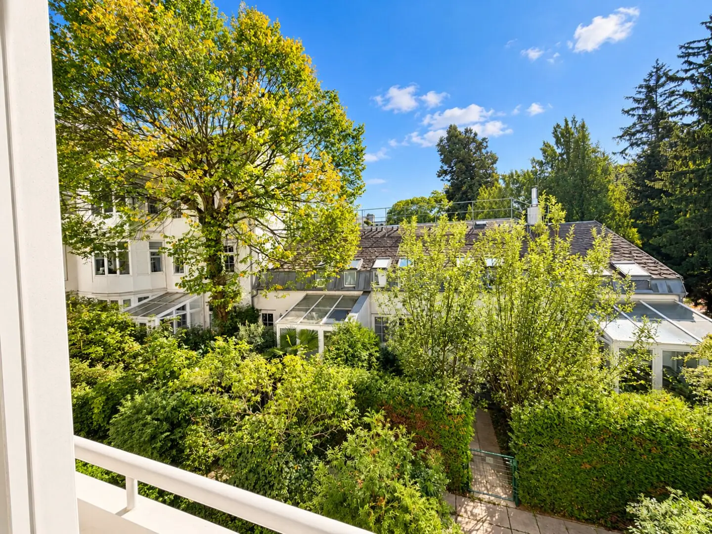 Hochwertiger Altbau-Erstbezug | 3 Zimmer | Grünlage | Heiz- und Warmwasser-Akonto inkludiert