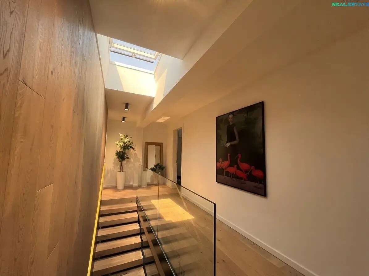 Like-new semi-detached house in Pottendorf, 5 rooms, garden, terrace, garage, underfloor heating