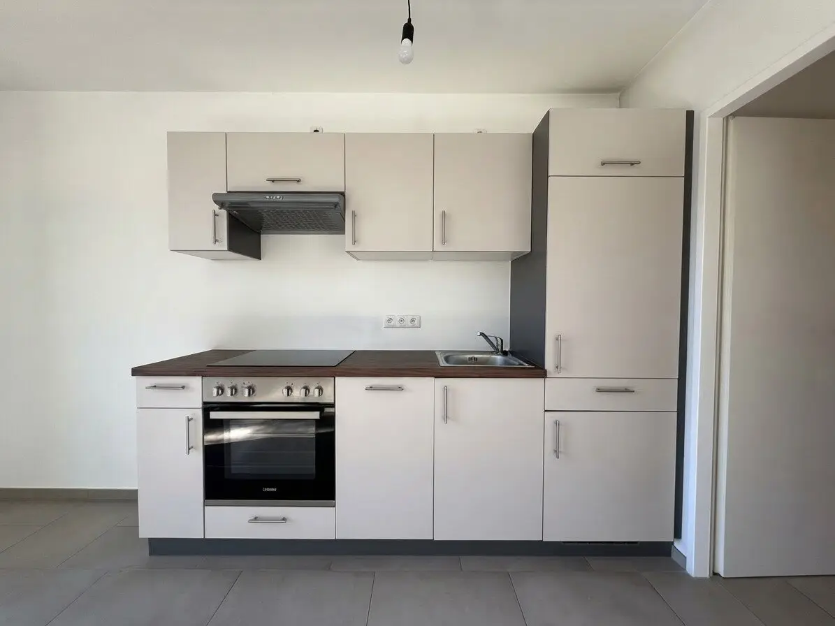 Bright 2-room apartment in Strebersdorf with large garden and terrace
