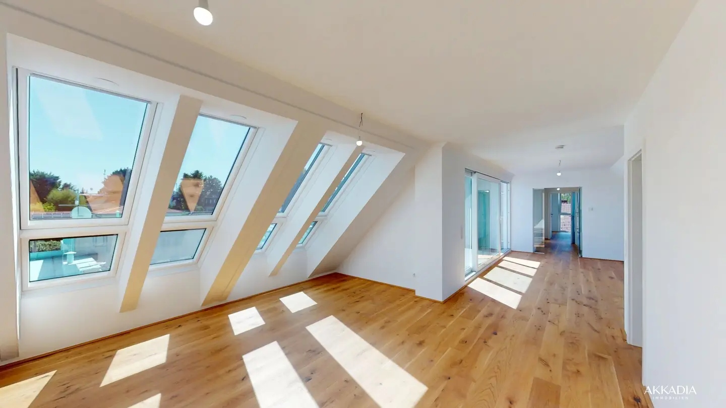 Exclusive top-floor apartment with terrace &amp; private lift – Living between Löwygrube and Kurpark Oberlaa