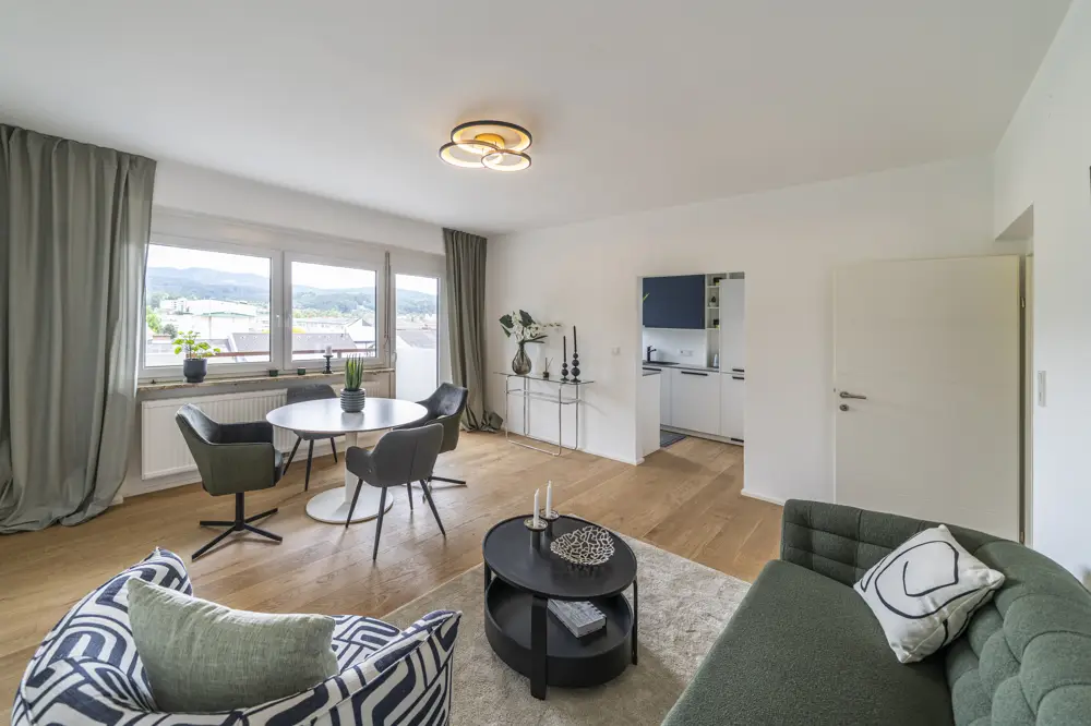 Wohnung Erstbezug nach Sanierung mit Balkon und Weitblick