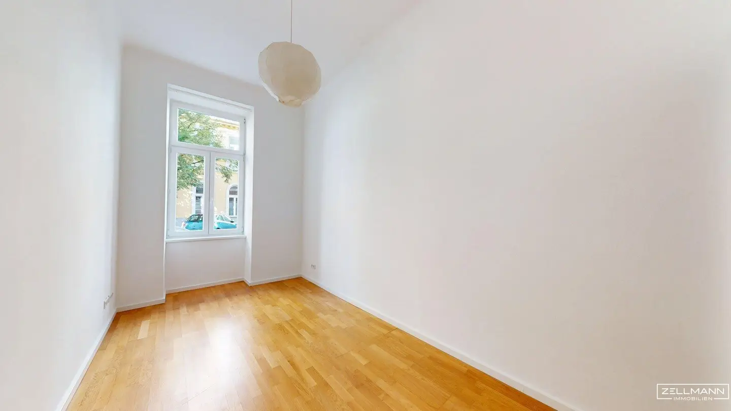 NÄHE AUGARTEN | CHARMANTE 2-ZIMMER-WOHNUNG  – RENOVIERT &amp; ZENTRAL BEGEHBAR | ZELLMANN IMMOBILIEN