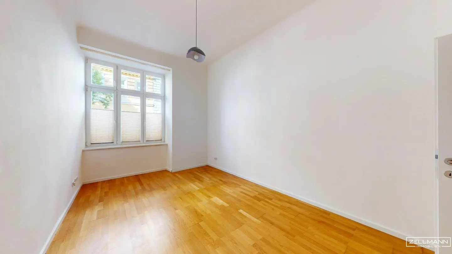 NÄHE AUGARTEN | CHARMANTE 2-ZIMMER-WOHNUNG – RENOVIERT & ZENTRAL BEGEHBAR | ZELLMANN IMMOBILIEN