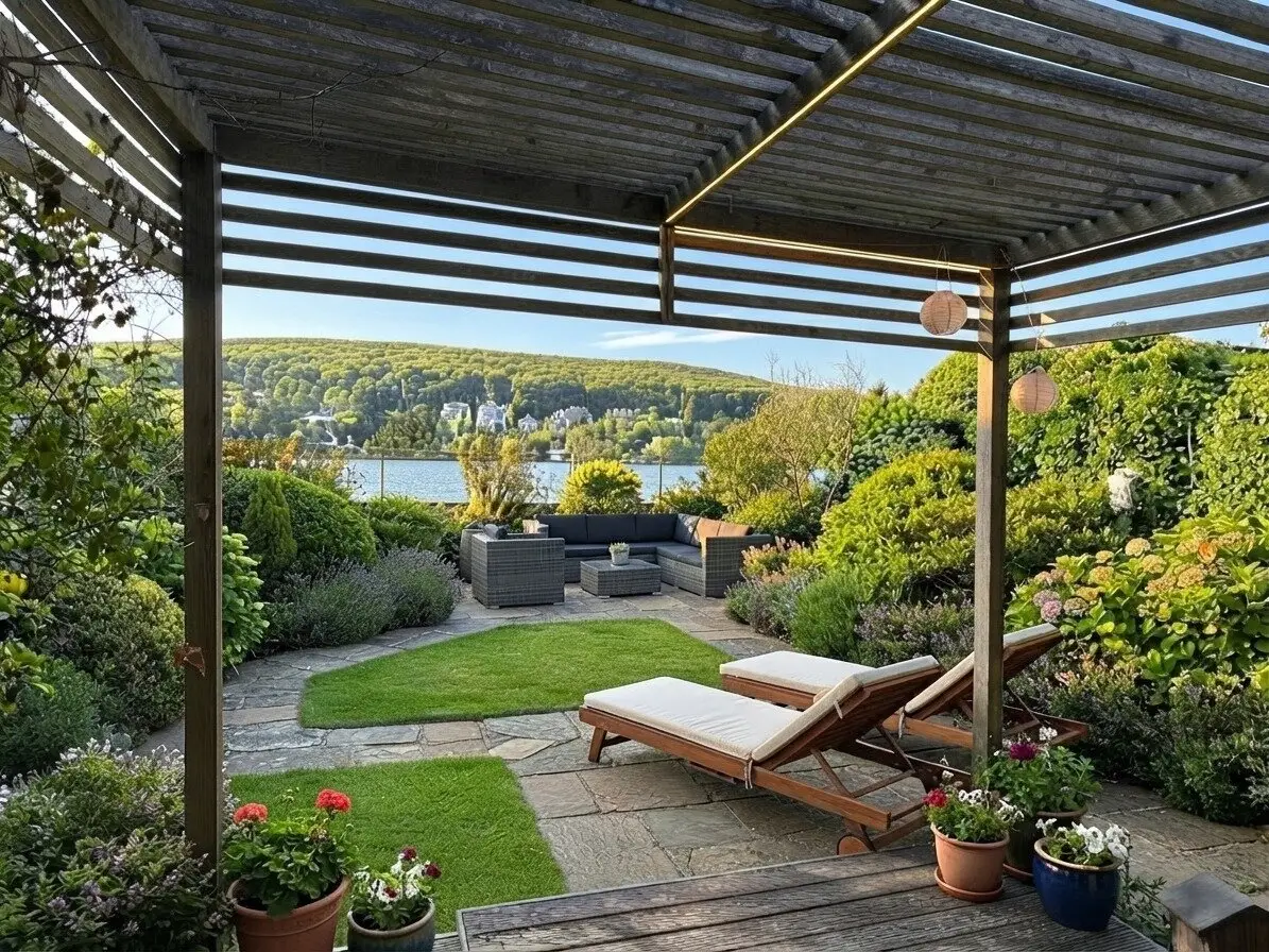 RARITY - NEUSTIFT AM WALDE - LIVING WITH OWN ROOF GARDEN, SUNNY TERRACE AND GARAGE SPACE