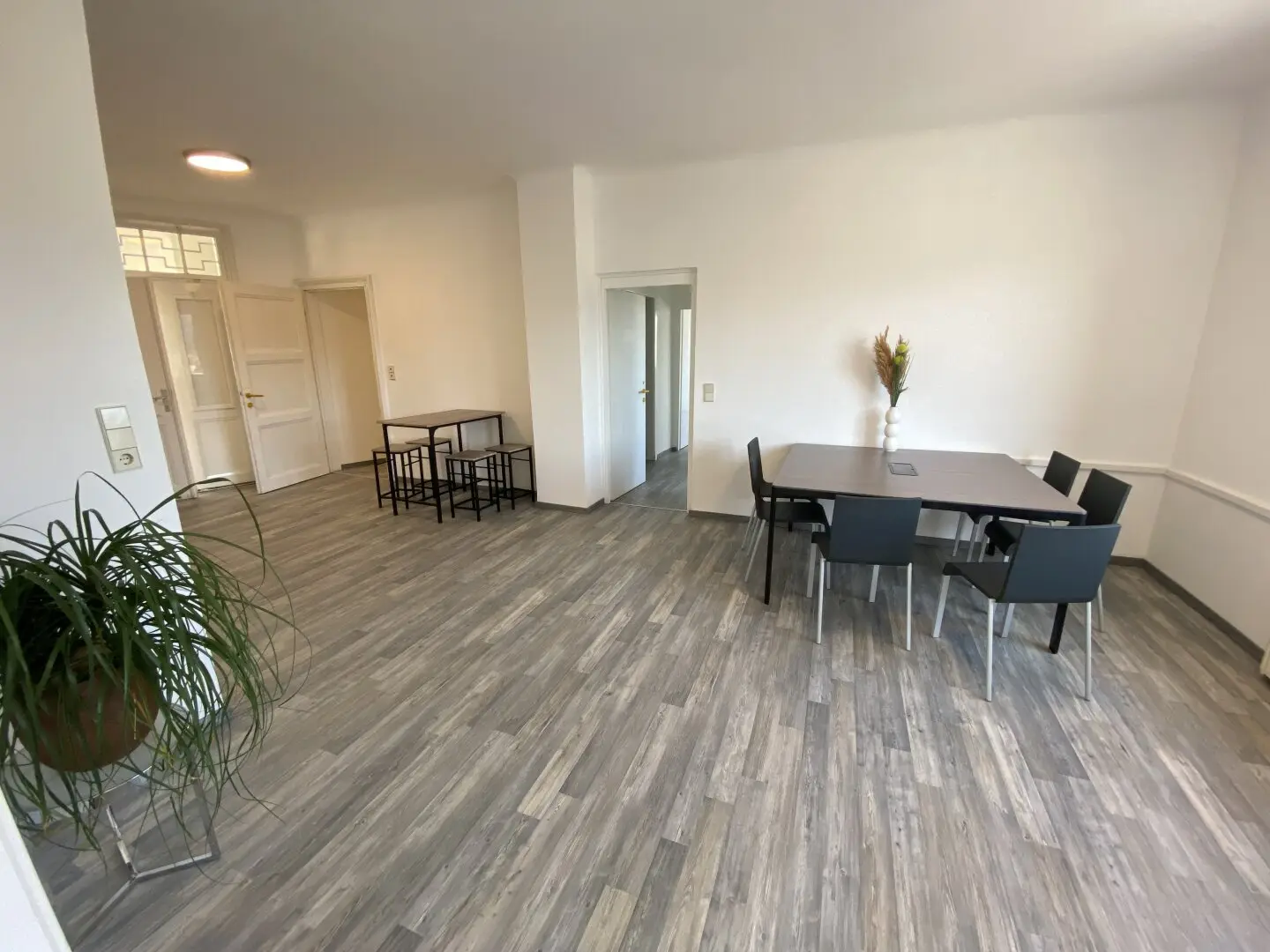 Knittelfeld Center: affordable all inclusive Co-Working offices from 10 m² to rent
