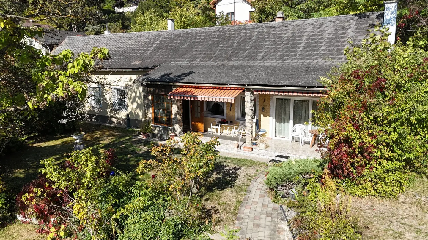 Piesting - gepflegtes Wohnen in erhöhter Südhanglage...