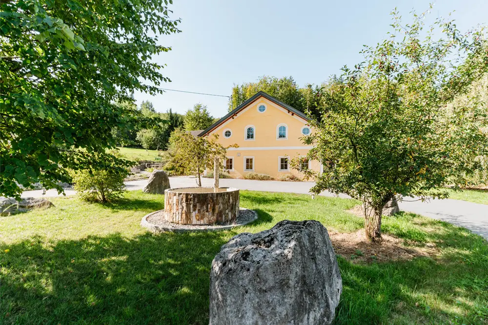 Family apartment on equestrian property with swimming pond