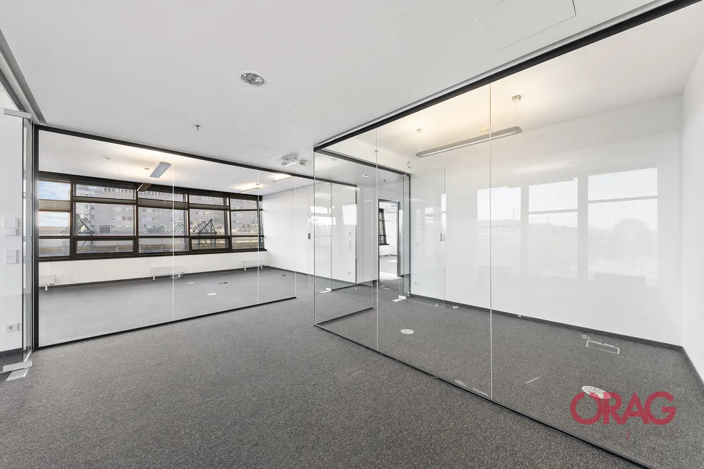 Moderne Neubauwohnung im Rivergate mit Top Anbindung