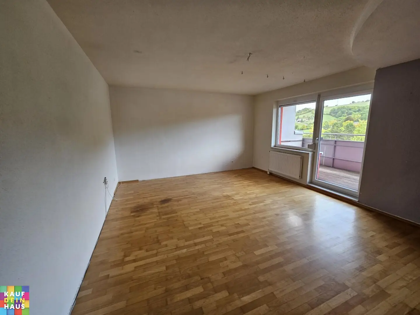 Commission-free subsidized 2-room apartment with loggia