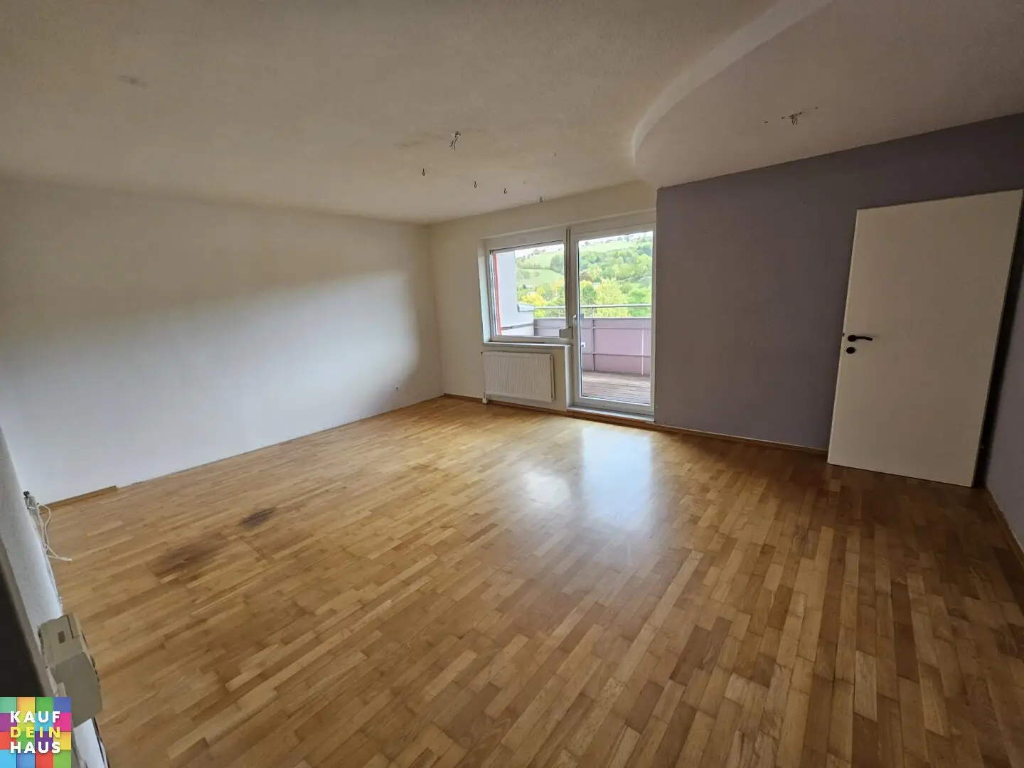 PROVISIONSFREIE GEFÖRDERTE 2- ZIMMERWOHNUNG mit LOGGIA