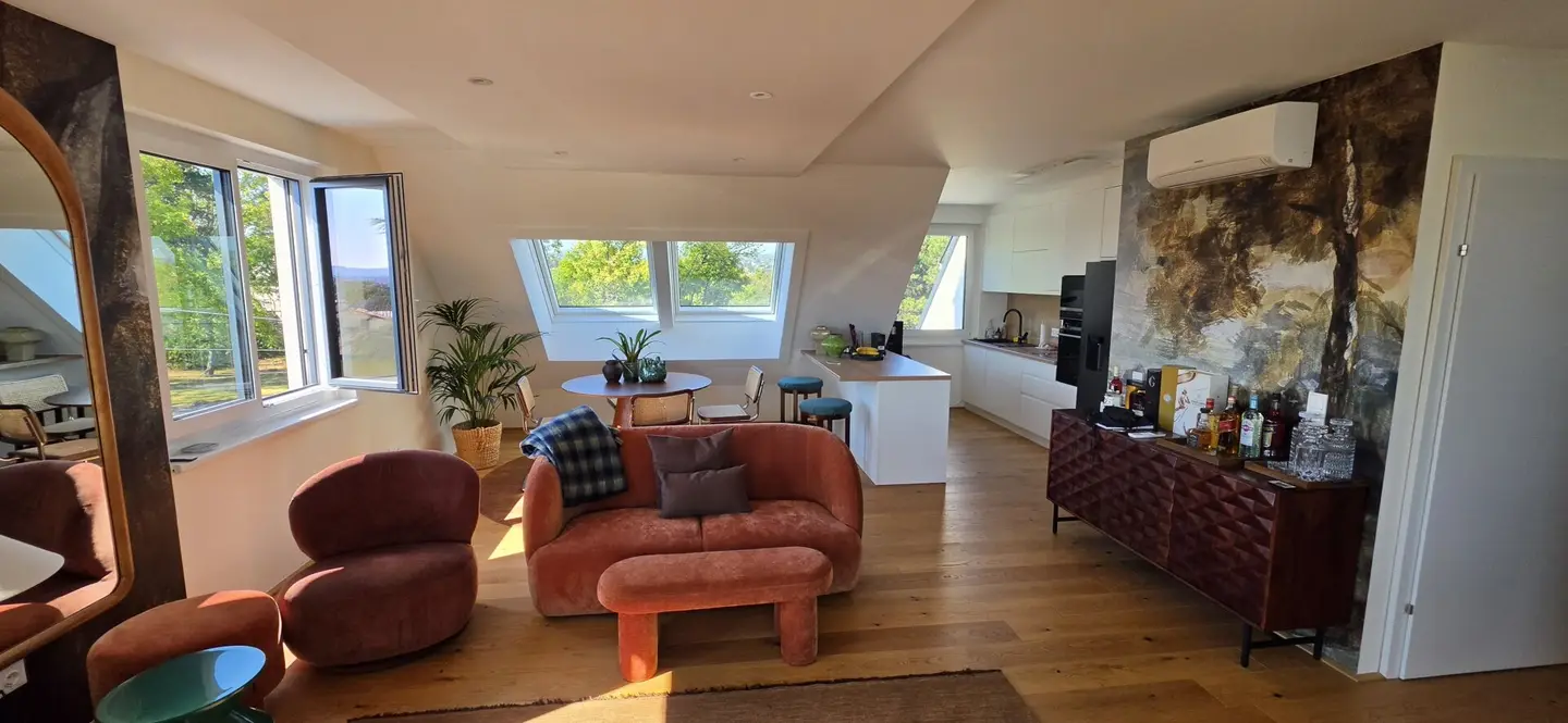 Dream rooftop terrace apartment with distant view in prime location with underground car park