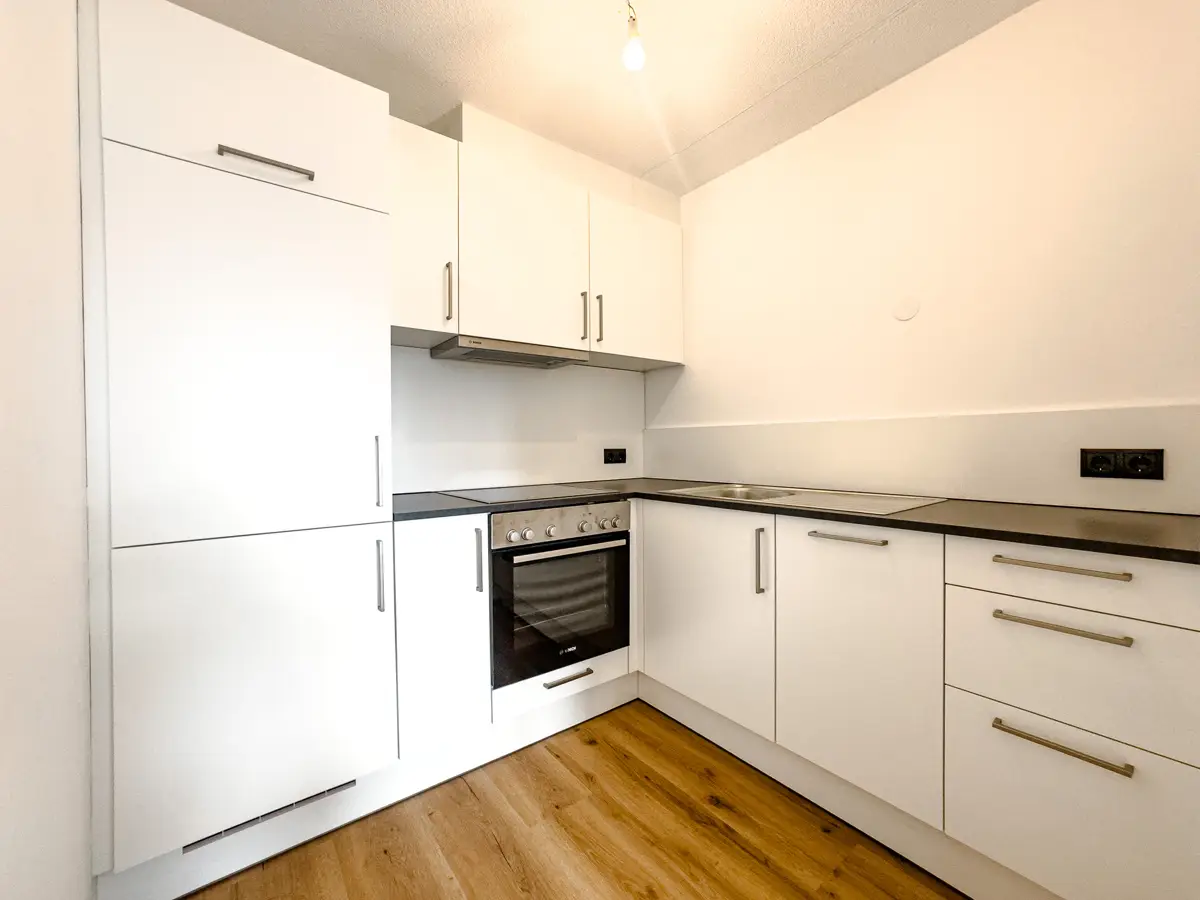 Neu renovierte Wohnung mit Terrasse in Seenähe