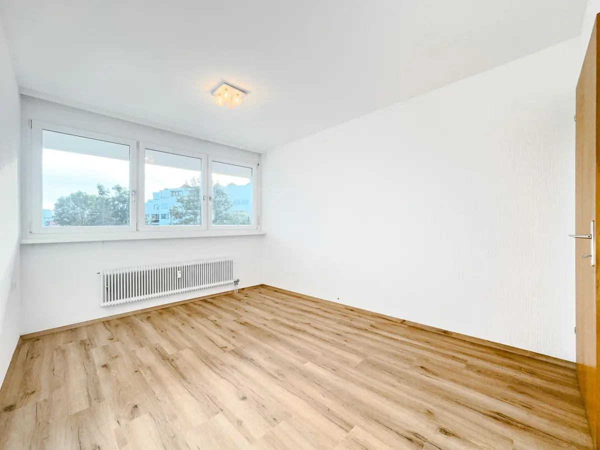 Neu renovierte Wohnung mit Terrasse in Seenähe