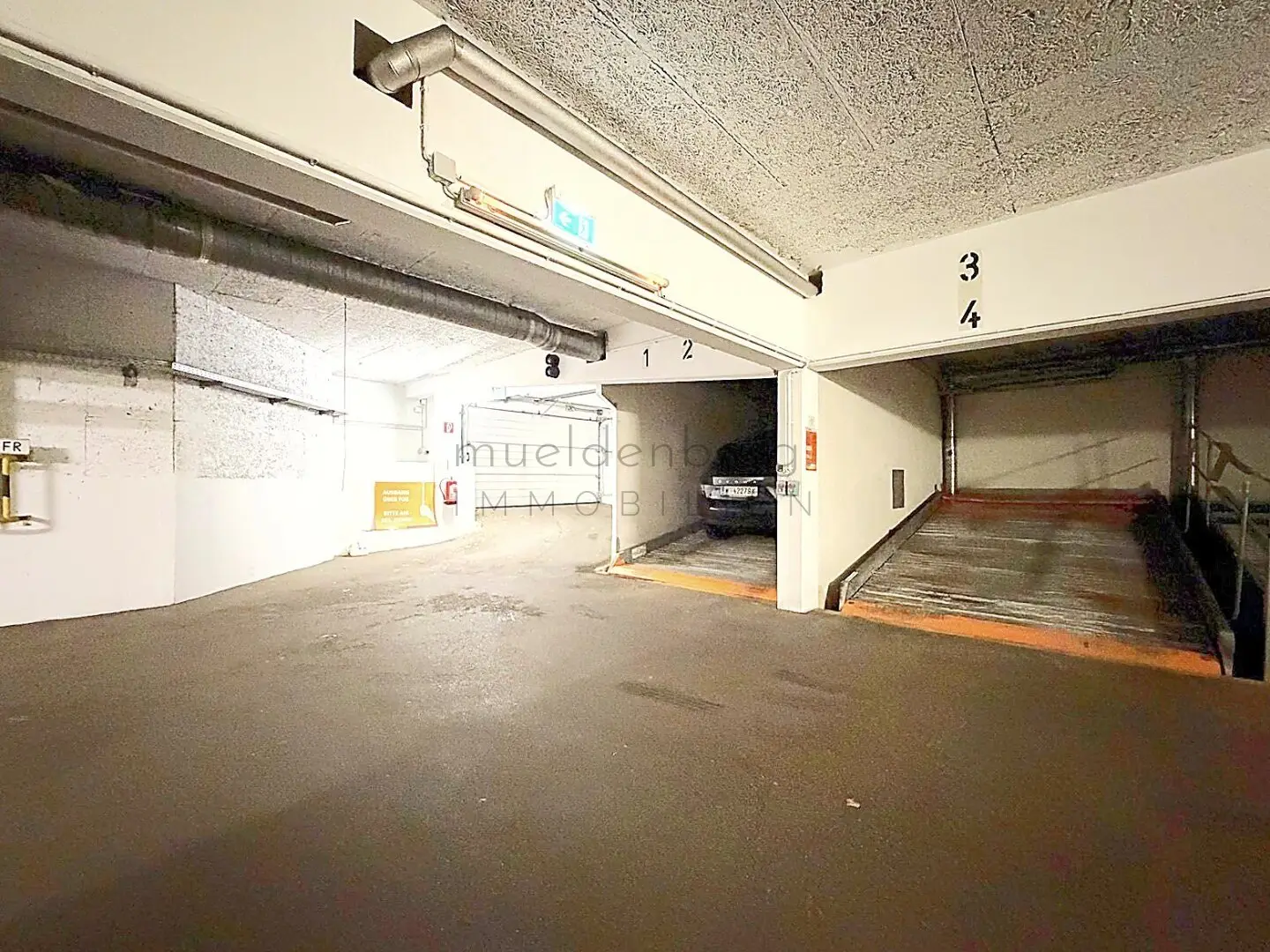 Underground parking space with direct access in 1190 Vienna for 140.00 €!