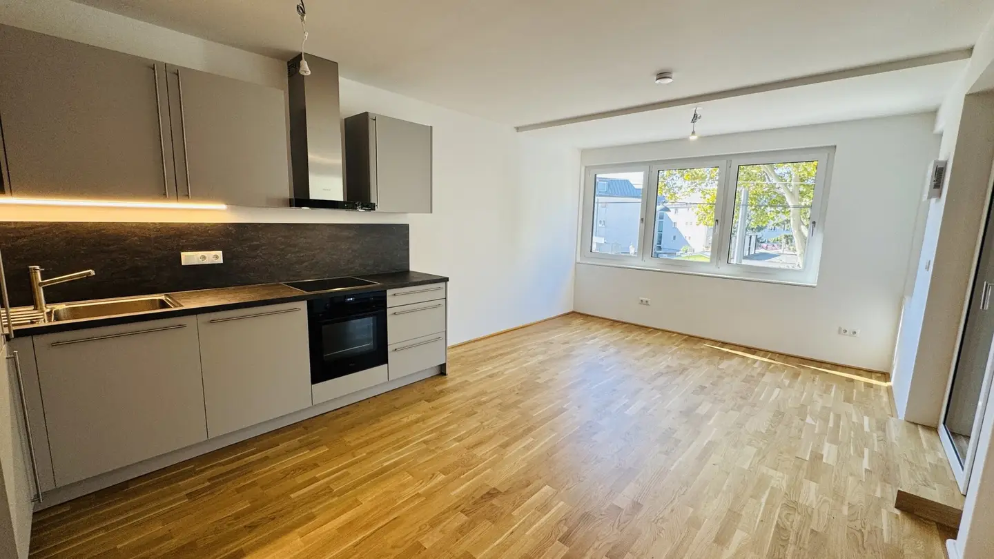 ERSTBEZUG: Hochwertig ausgestattete 2-Zimmerwohnung mit Loggia und Gartenbenützung in Hietzing
