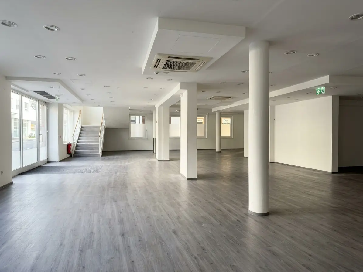 Zentrale Erdgeschosswohnung mit hoher Sichtbarkeit