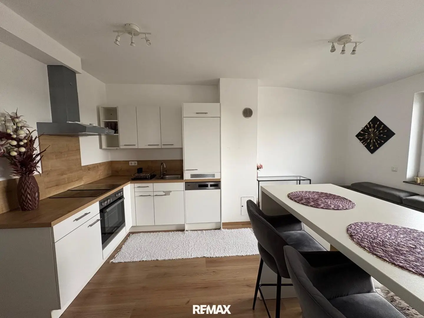 Interesting small apartment - also investment property