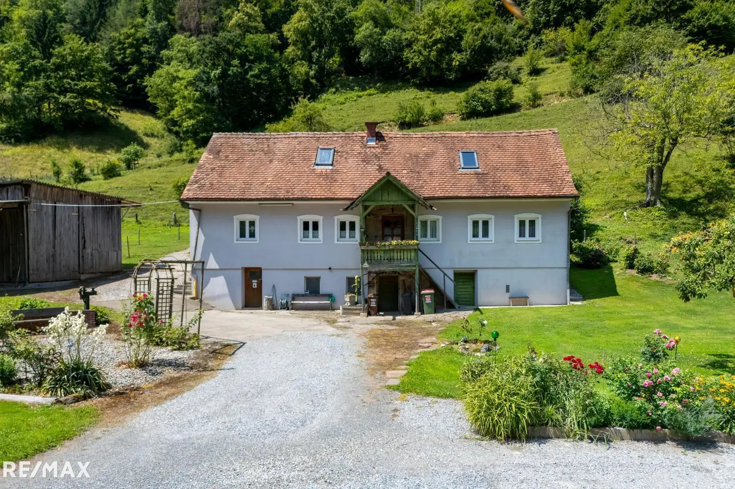 Anwesen mit Bauland nahe Thalersee Wohnung