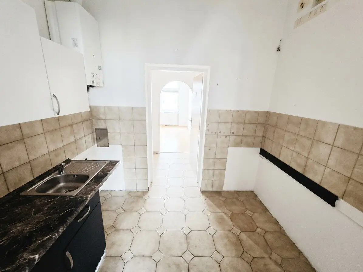 Old building potential in the Steudelgasse 1100 Vienna Now arrange an appointment