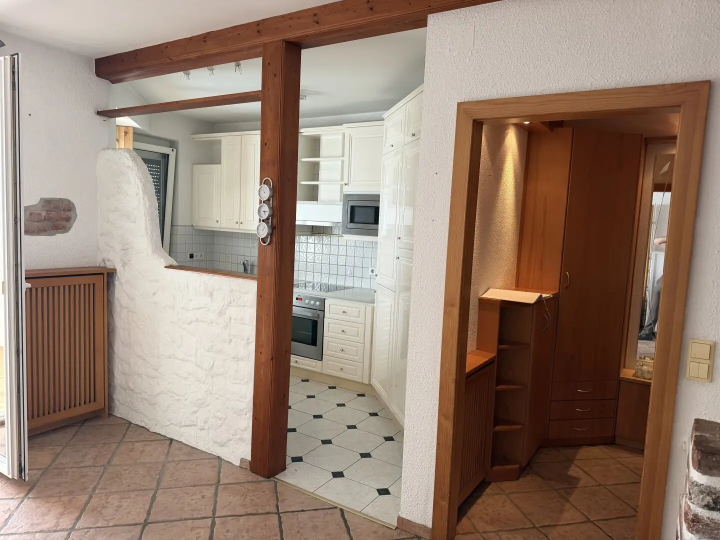 Charming 3-room apartment with loggia in Asten – well maintained, 80 m², very good location!