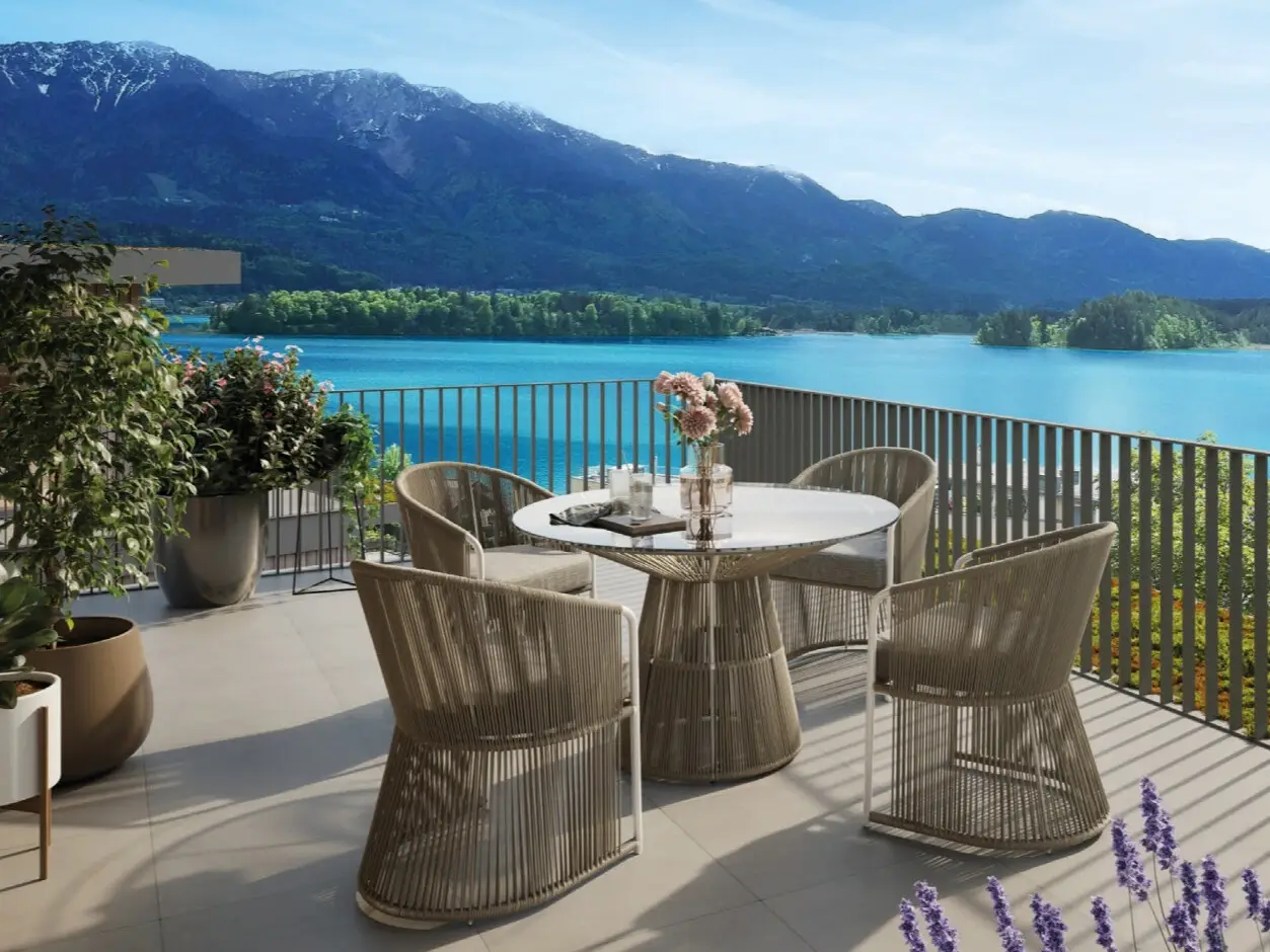 Bright new Wohnung with lake view