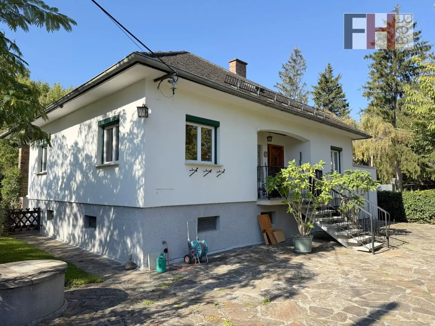 Einfamilienhaus mit Charme im Landhausstil, Gablitzer Zentrums- und Ruhelage!