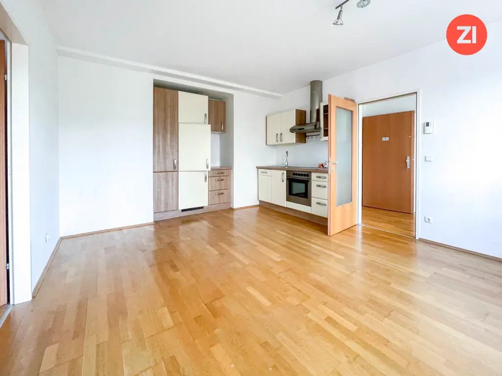 Helle Wohnung nahe Brucknerhaus mit Kellerabteil