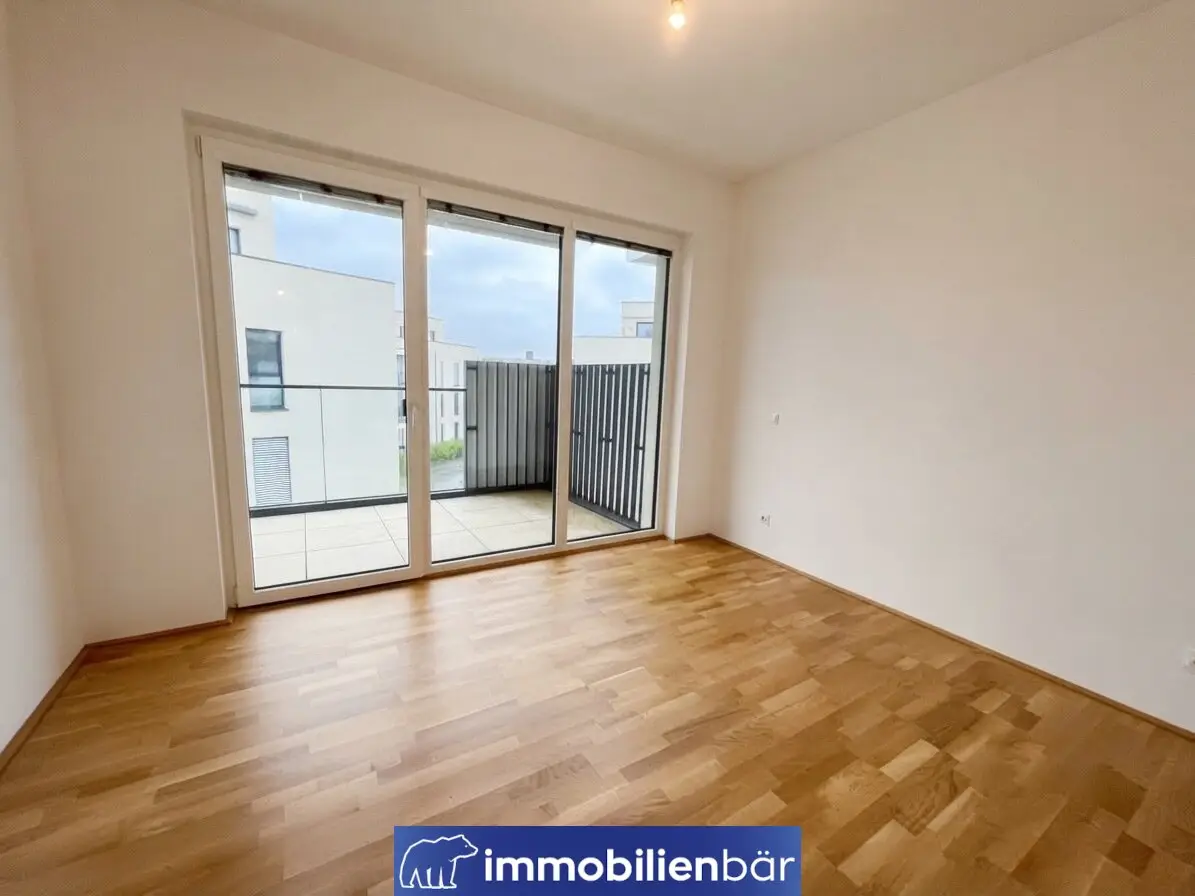 Schöne 3-Zimmer-Wohnung mit großem Balkon - Heliosallee - Top D37
