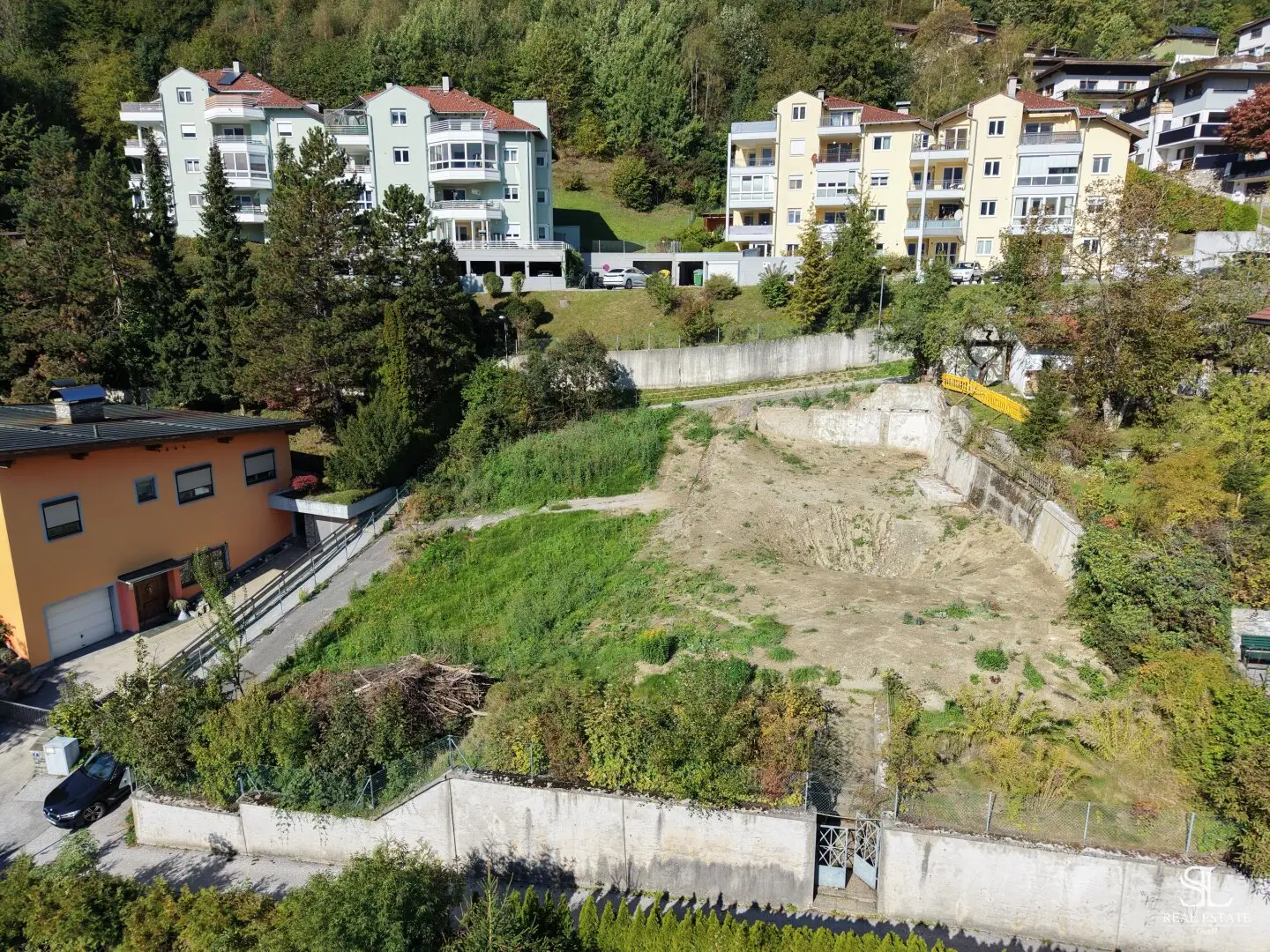 A Home with a View – Exclusive Semi-Detached House in a Beautiful View Location