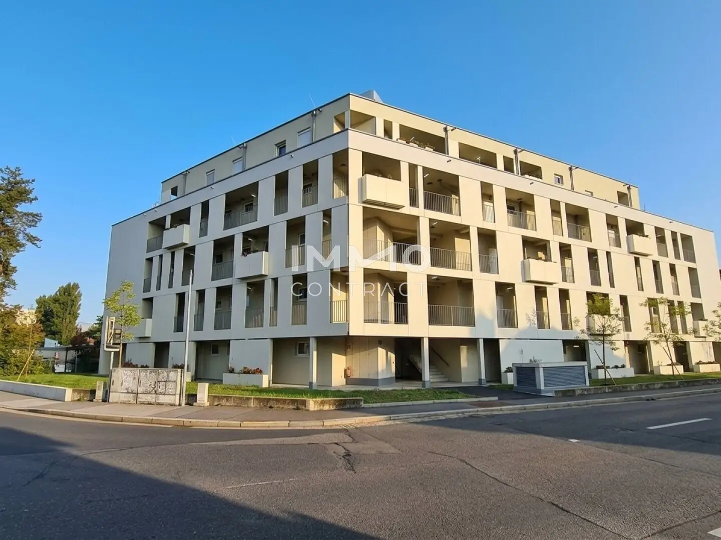 Parkplätze in der Augasse 94 zu vermieten