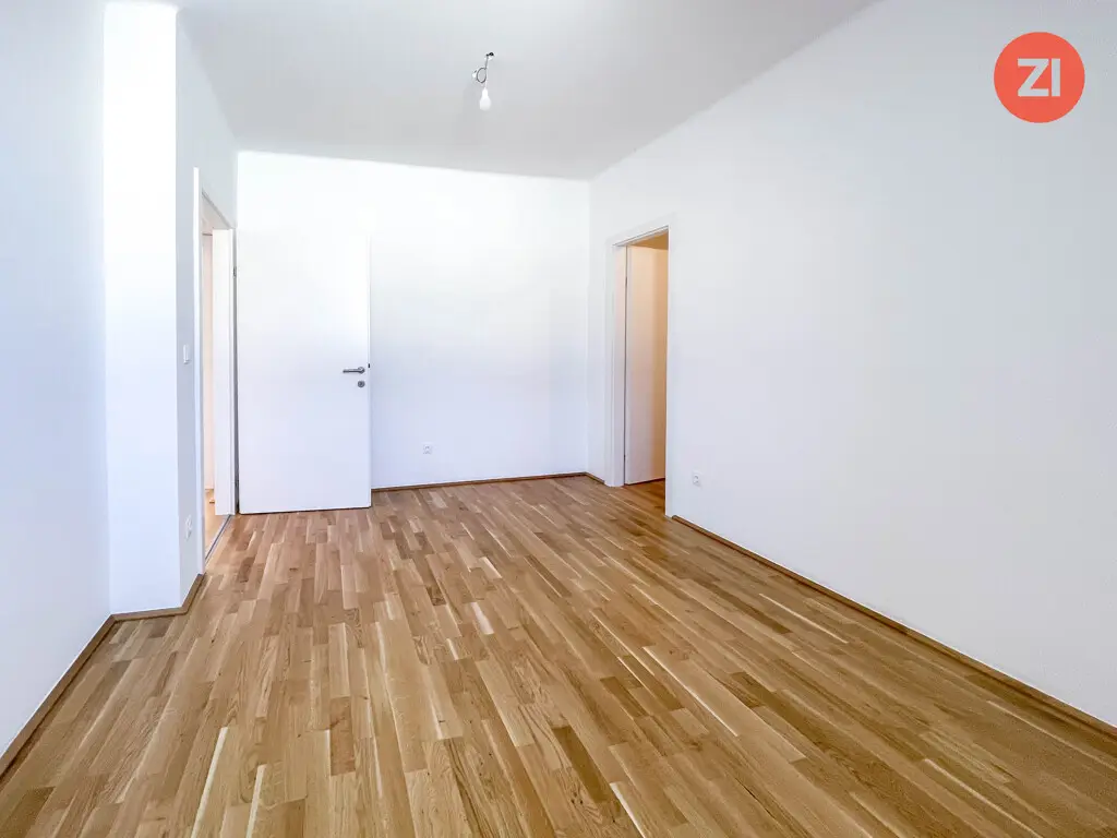 Lichtdurchflutete Dachgeschosswohnung nahe FH Campus