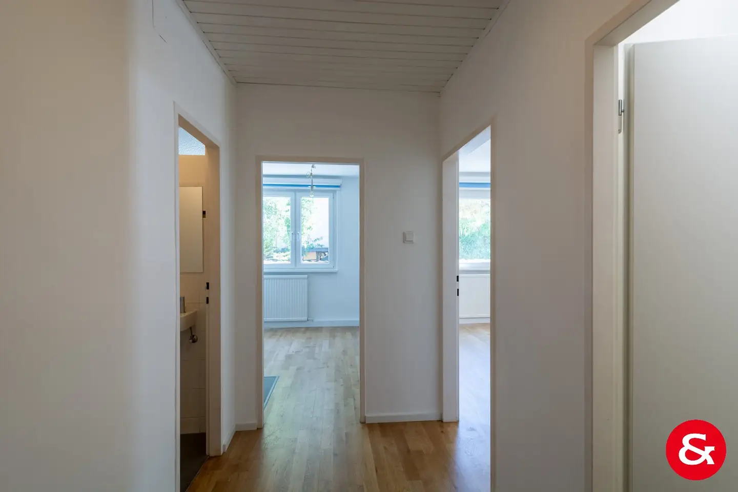 Modern two-room apartment after a very successful renovation