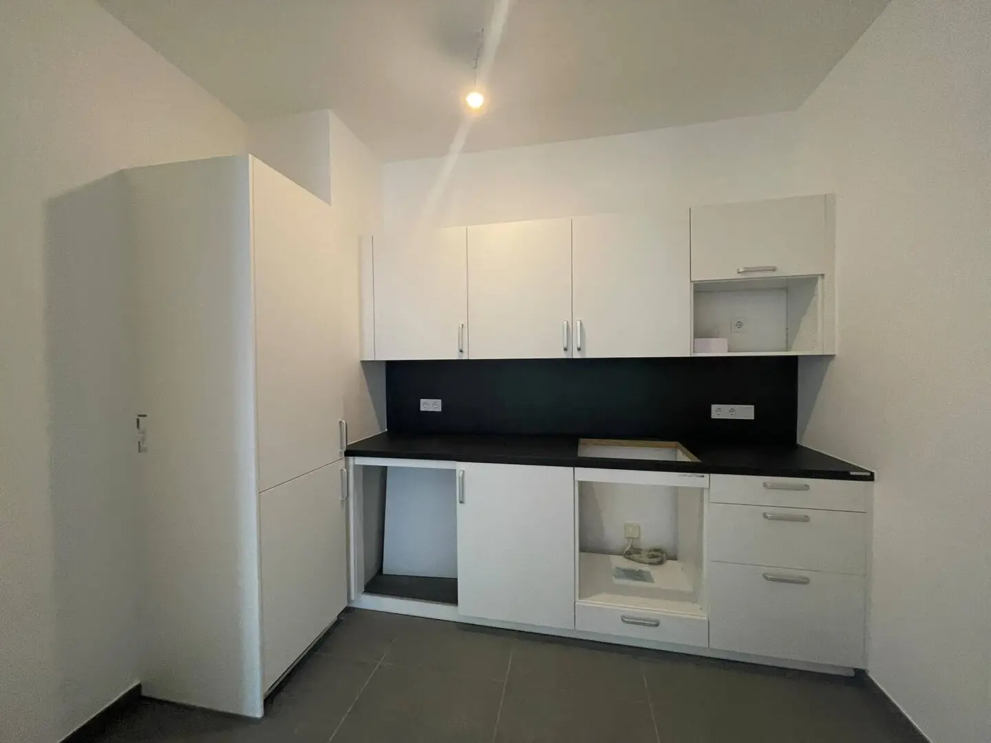 First occupancy: Newly built 1 room apartment with a kitchenette