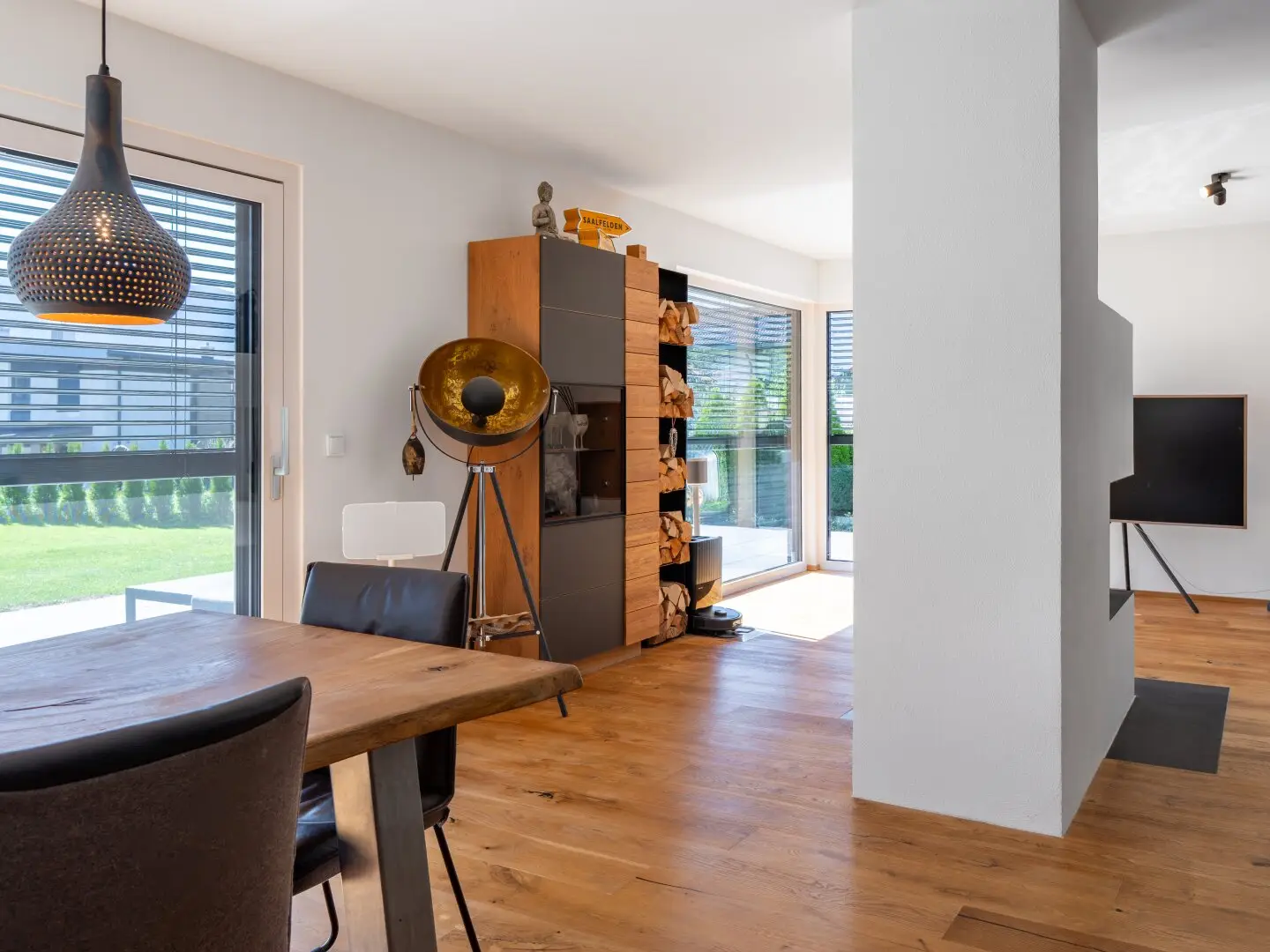Exclusive family refuge in Saalfelden-Bsuch – new build in premium timber construction with 360° mountain panorama, privacy and sustainable technology.