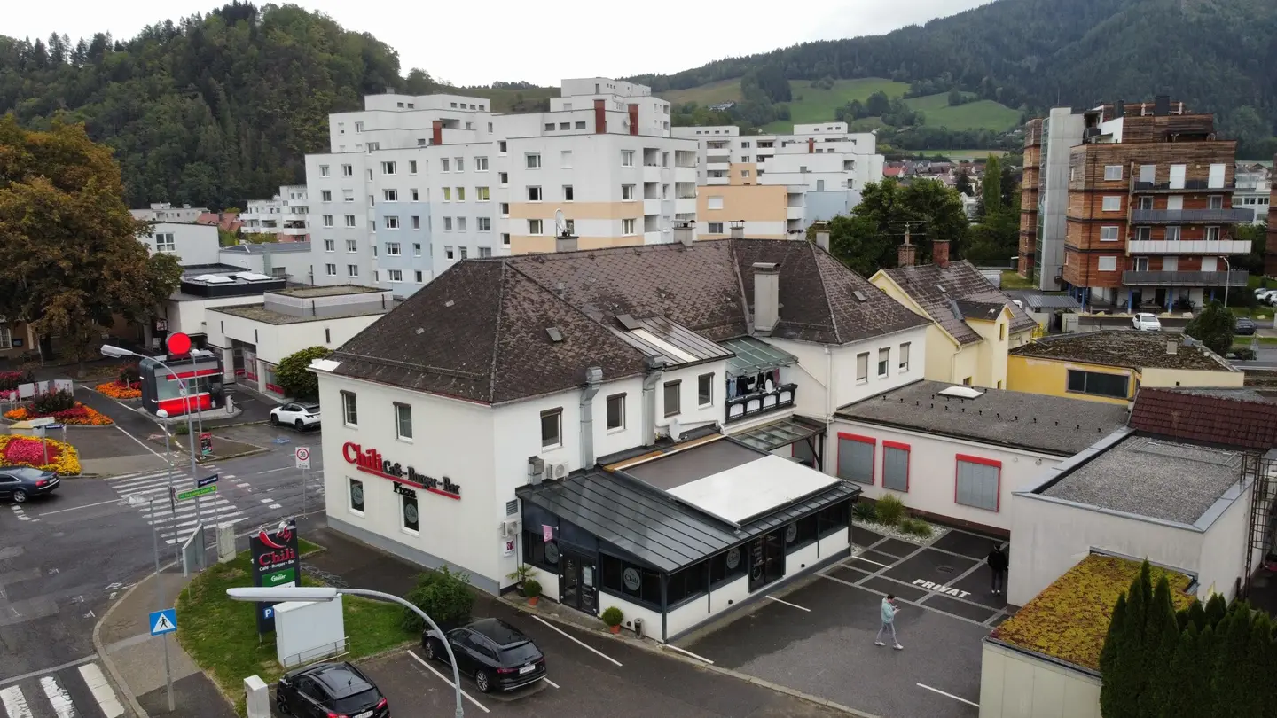 Wohnung mit Entwicklungspotenzial und laufendem Ertrag
